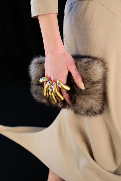 Look 7